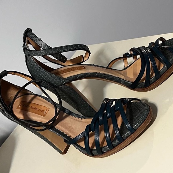 Reed Krakoff leather shoes. Size 6UK - Picture 2 of 5